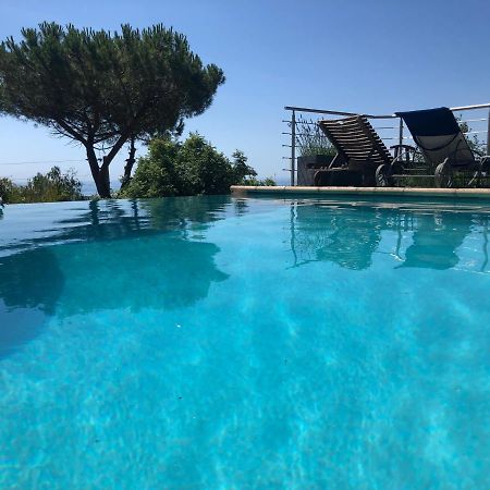 "Aux Balcons Du Riou" Avec Vue Mer 180 Degres Vence Exterior photo