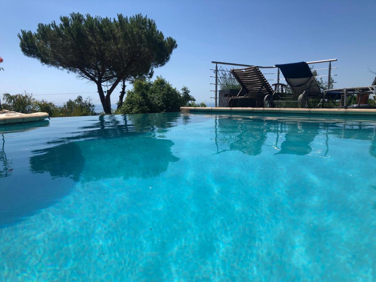 "Aux Balcons Du Riou" Avec Vue Mer 180 Degres Vence Exterior photo